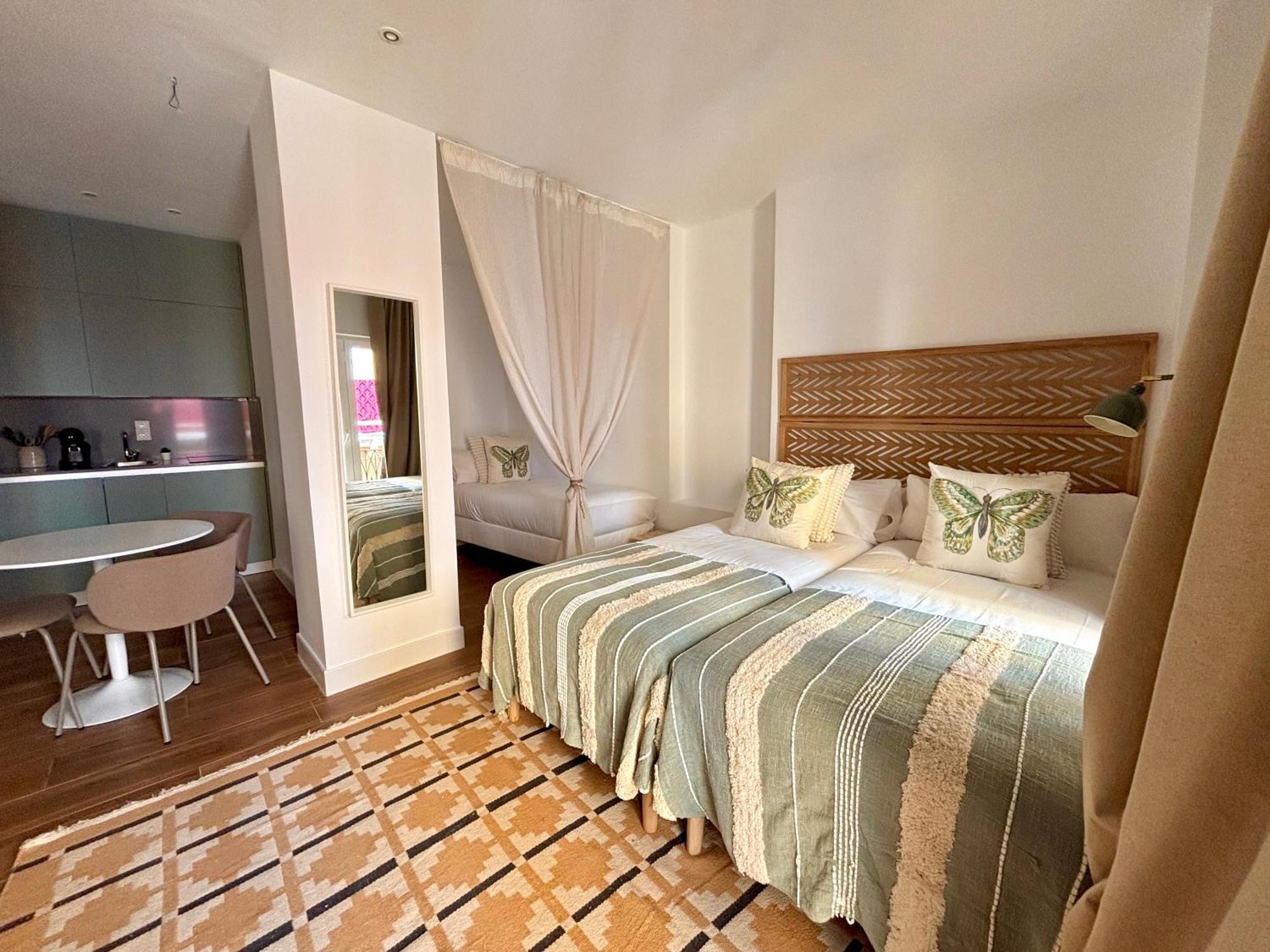 Eva Recommends Lineros Apartment Seville Luaran gambar